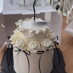 white-rose-elegance