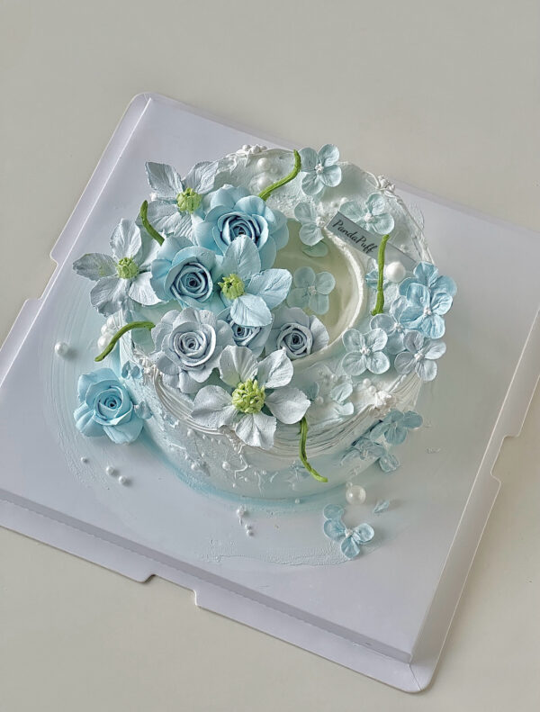 Azure Elegance Bloom